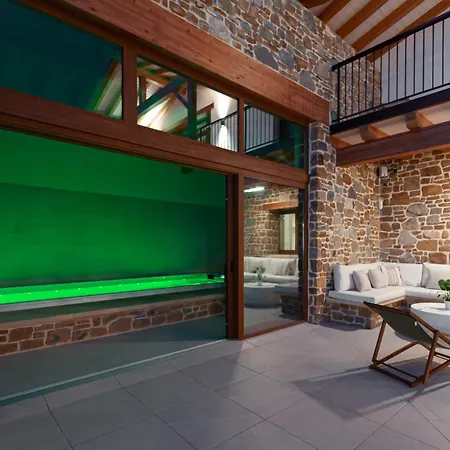 Orue Baserria En Urdaibai