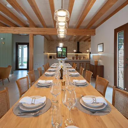 Orue Baserria En Urdaibai *