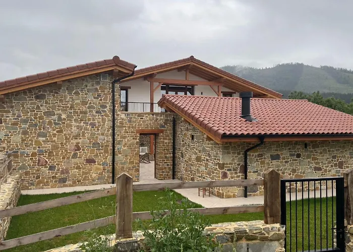 Летний дом Orue Baserria En Urdaibai Мухика