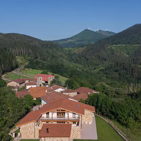 Orue Baserria En Urdaibai Muxika