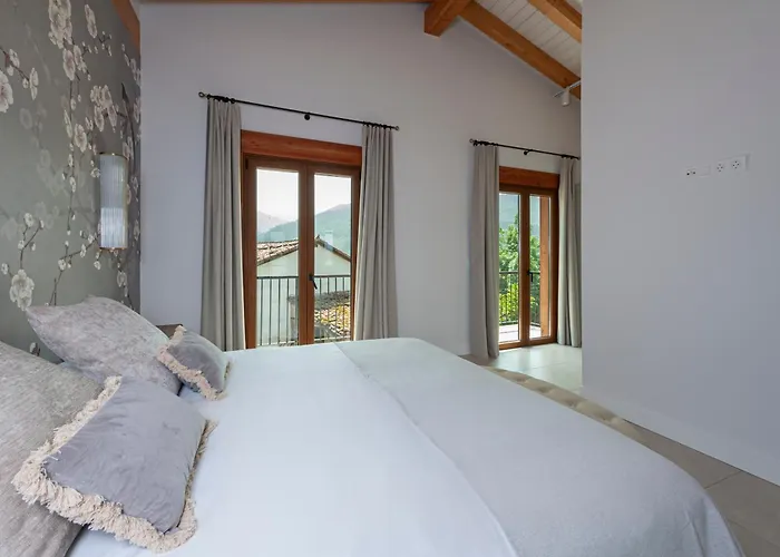 Orue Baserria En Urdaibai Muxika