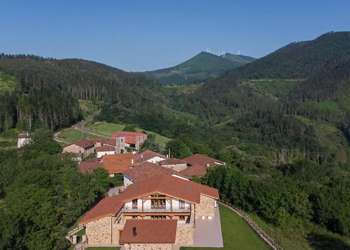 Orue Baserria En Urdaibai Muxika