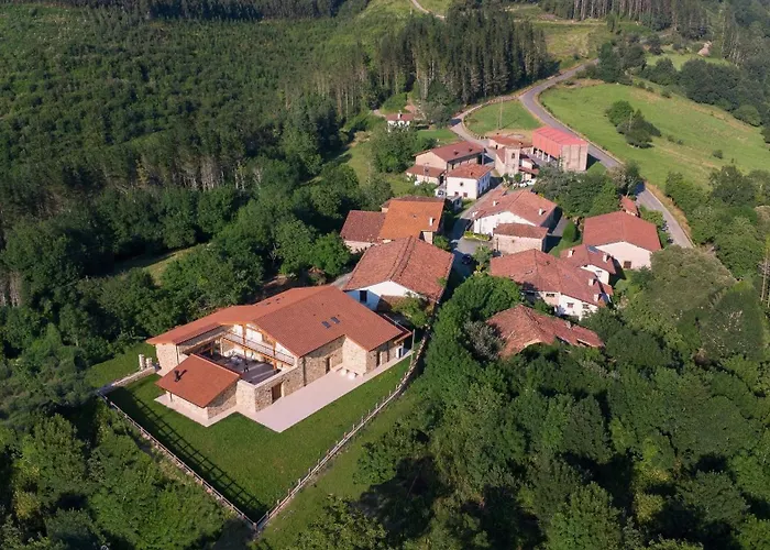 Orue Baserria En Urdaibai Lantställe