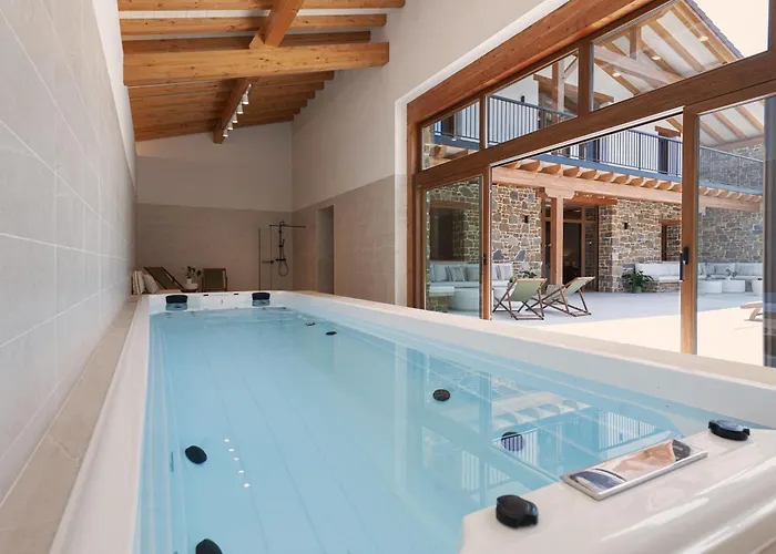 Orue Baserria En Urdaibai *