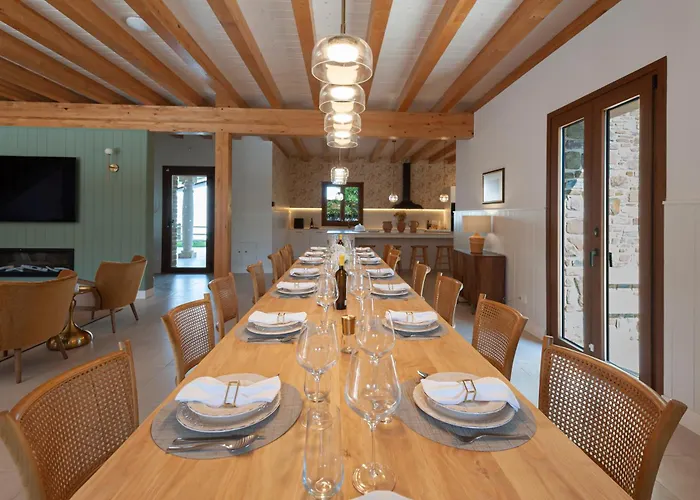 Orue Baserria En Urdaibai *