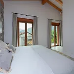 Orue Baserria En Urdaibai Múgica